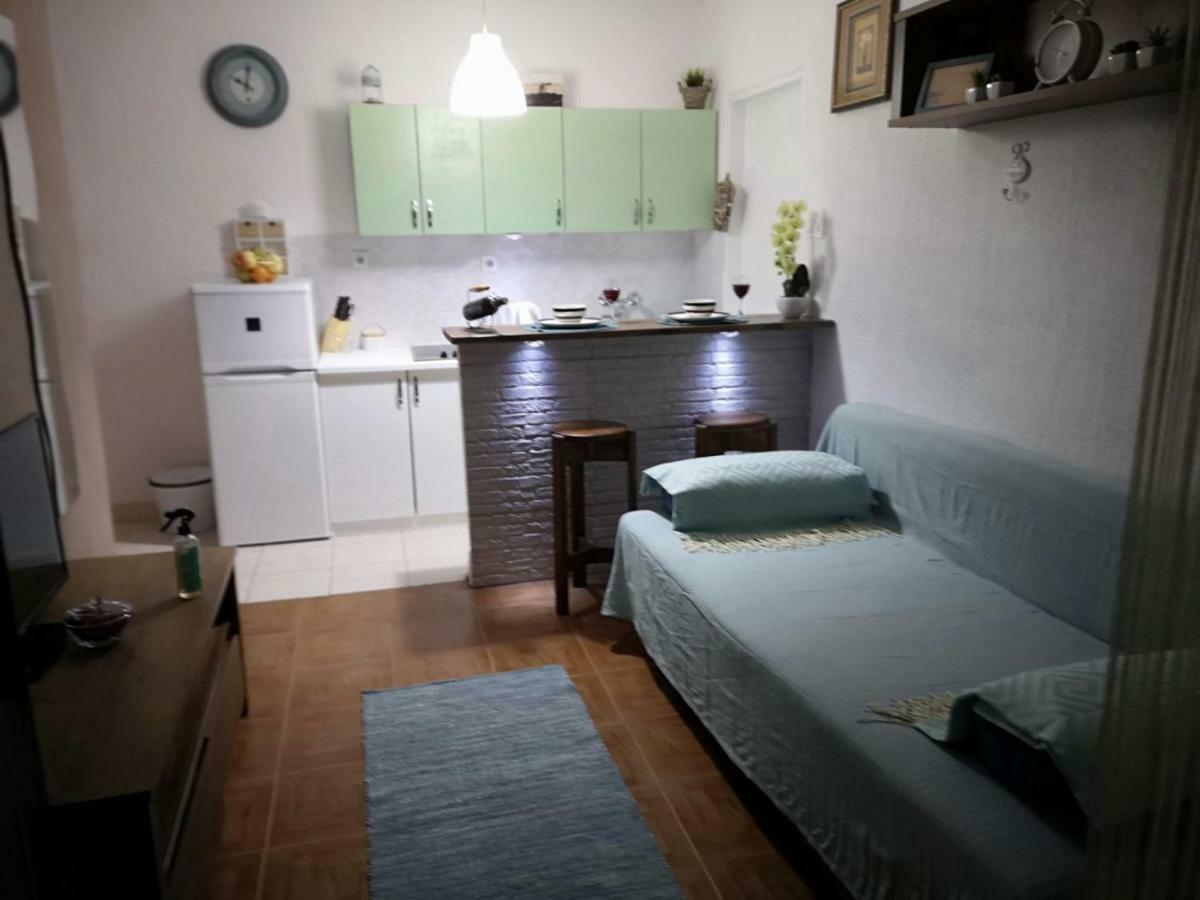 Apartmani Sarm Vir Exterior foto